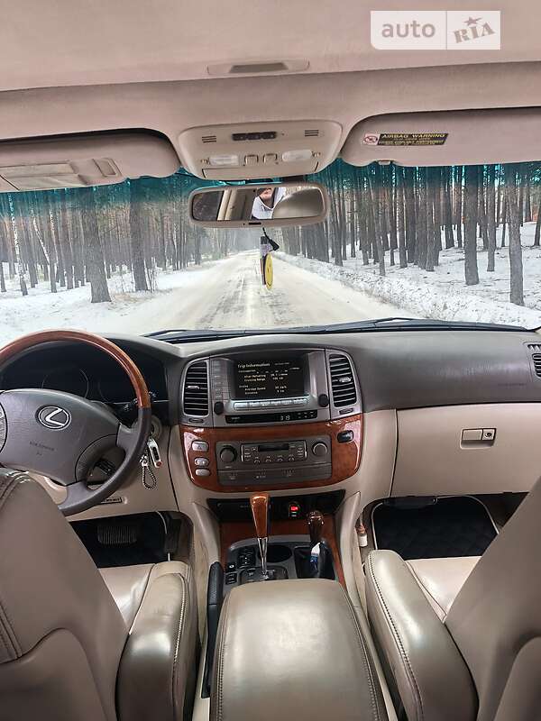 Позашляховик / Кросовер Lexus LX 2003 в Краснокутську