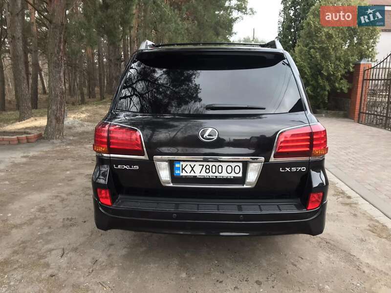 Позашляховик / Кросовер Lexus LX 2011 в Харкові