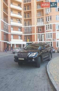 Внедорожник / Кроссовер Lexus LX 2008 в 