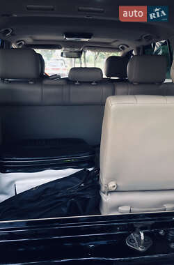 Внедорожник / Кроссовер Lexus LX 2005 в Киеве
