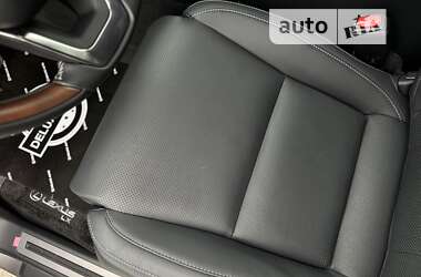 Внедорожник / Кроссовер Lexus LX 2023 в 