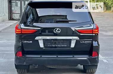 Внедорожник / Кроссовер Lexus LX 2017 в 