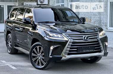 Внедорожник / Кроссовер Lexus LX 2017 в Киеве