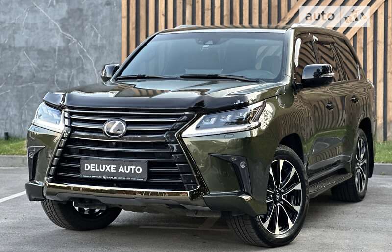 Внедорожник / Кроссовер Lexus LX 2021 в 