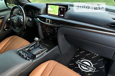 Внедорожник / Кроссовер Lexus LX 2021 в 