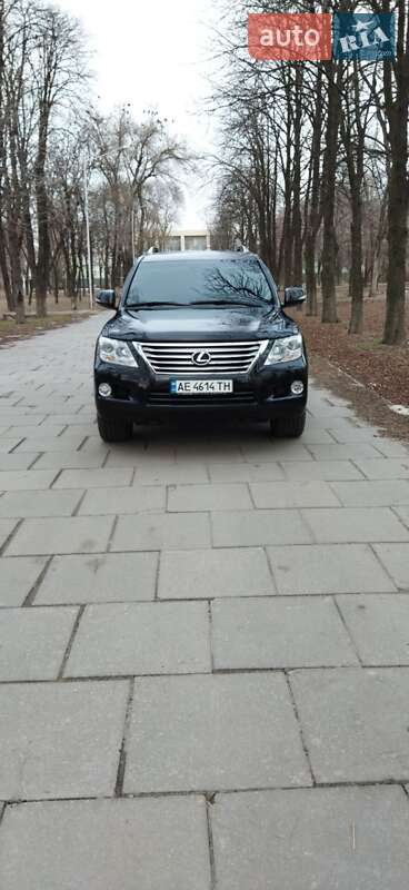 Позашляховик / Кросовер Lexus LX 2008 в Запоріжжі