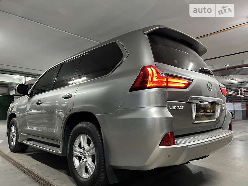 Позашляховик / Кросовер Lexus LX 2016 в Києві фото 7 Позашляховик / Кросовер Lexus LX 2016 в Києві
