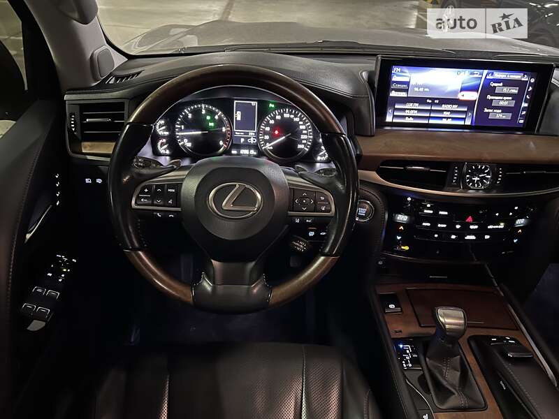Позашляховик / Кросовер Lexus LX 2016 в Києві фото 21 Позашляховик / Кросовер Lexus LX 2016 в Києві