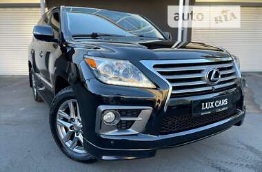 Внедорожник / Кроссовер Lexus LX 2013 в 