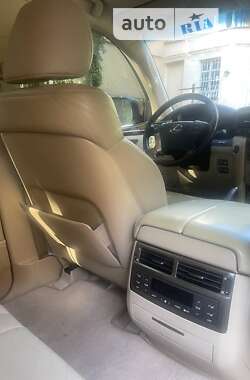 Внедорожник / Кроссовер Lexus LX 2011 в 