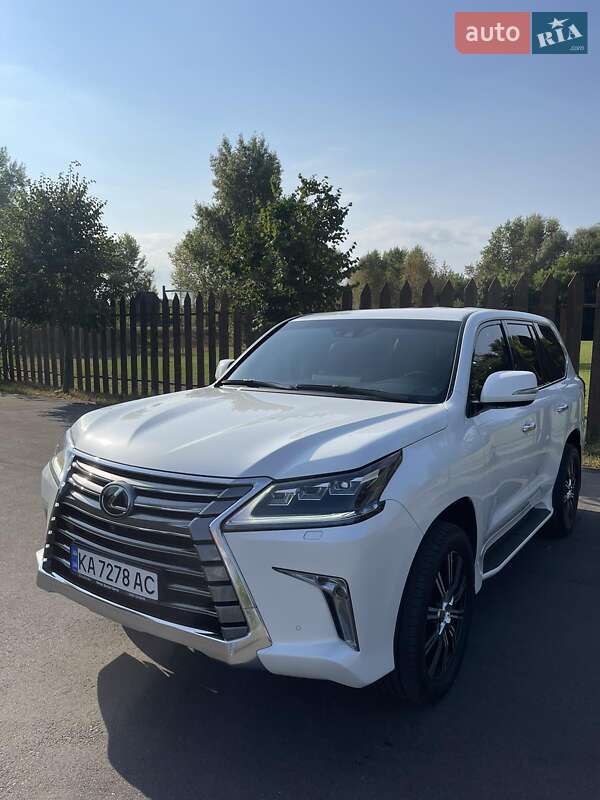 Позашляховик / Кросовер Lexus LX 2017 в Києві