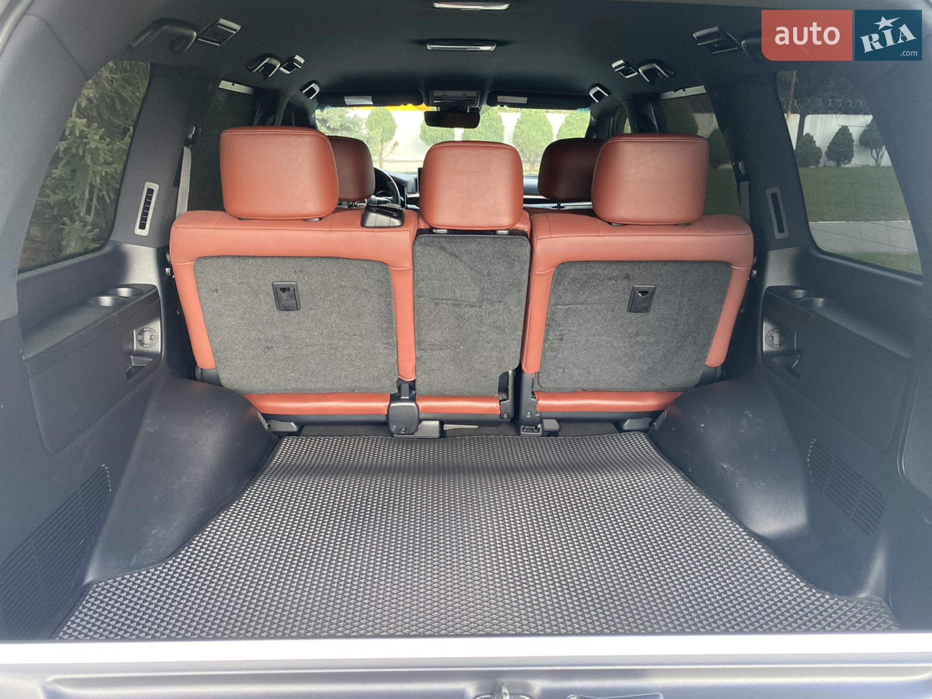 2019 Lexus LX - мініатюра 23