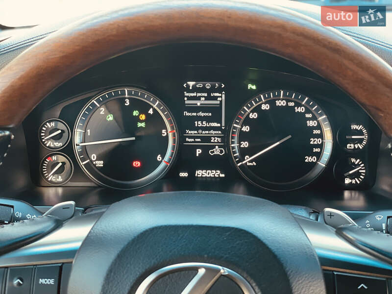 Внедорожник / Кроссовер Lexus LX 2016 в Одессе