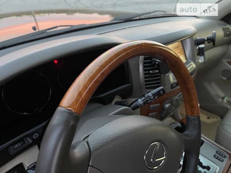 Позашляховик / Кросовер Lexus LX 2005 в Києві