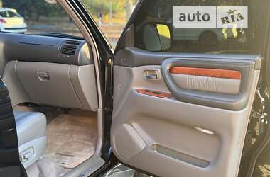 Внедорожник / Кроссовер Lexus LX 1999 в 