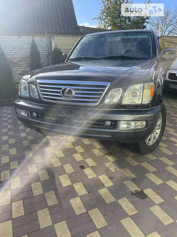 Внедорожник / Кроссовер Lexus LX 2005 в Луцке