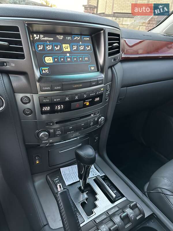 Позашляховик / Кросовер Lexus LX 2008 в Харкові
