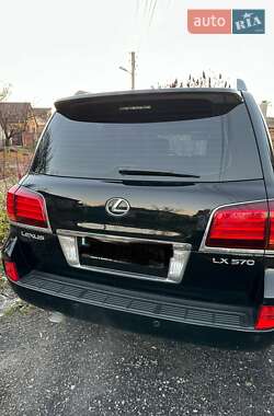 Внедорожник / Кроссовер Lexus LX 2008 в 