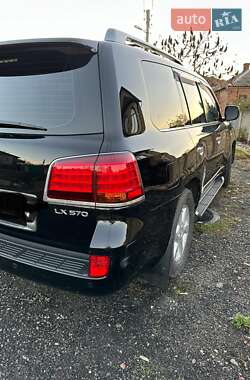 Внедорожник / Кроссовер Lexus LX 2008 в 