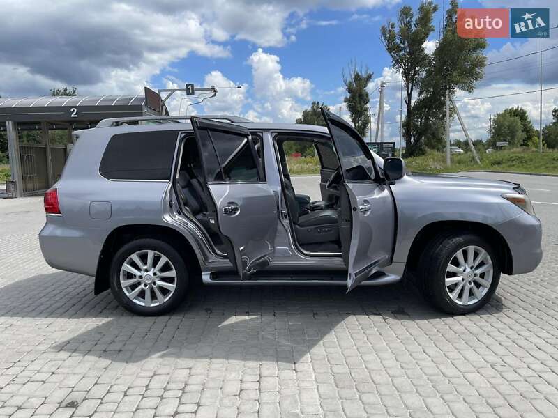 Внедорожник / Кроссовер Lexus LX 2008 в Львове