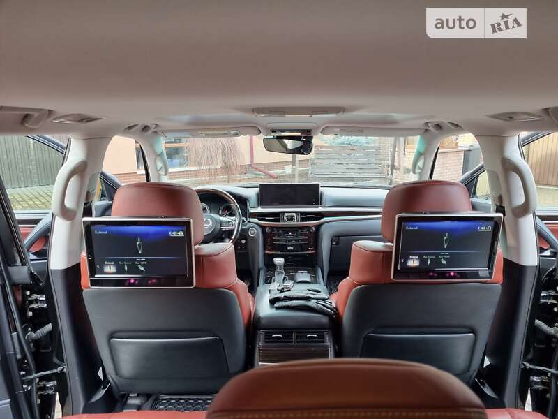Позашляховик / Кросовер Lexus LX 2016 в Чернівцях фото 15 Позашляховик / Кросовер Lexus LX 2016 в Чернівцях