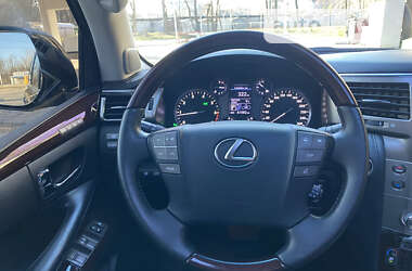 Позашляховик / Кросовер Lexus LX 2013 в Дніпрі