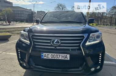 Внедорожник / Кроссовер Lexus LX 2014 в Днепре