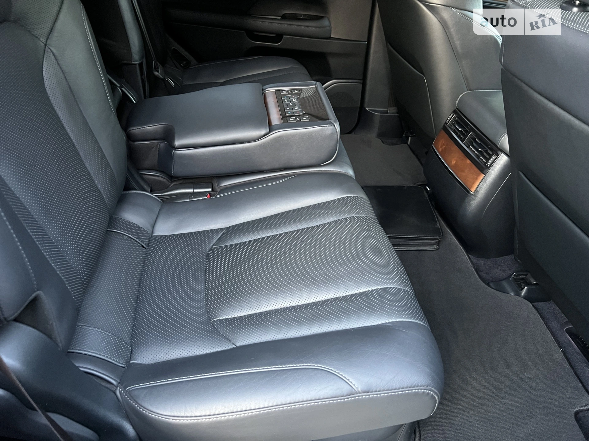 2017 Lexus LX - мініатюра 28