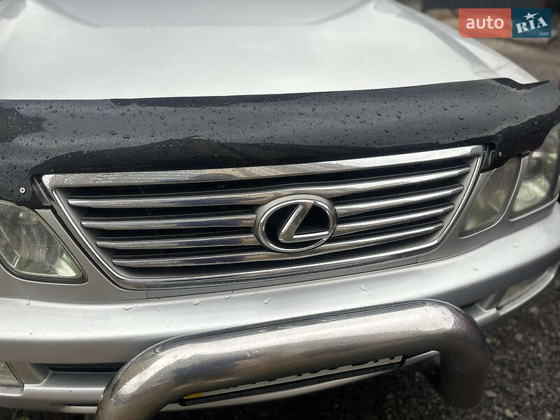 Позашляховик / Кросовер Lexus LX 2007 в Києві