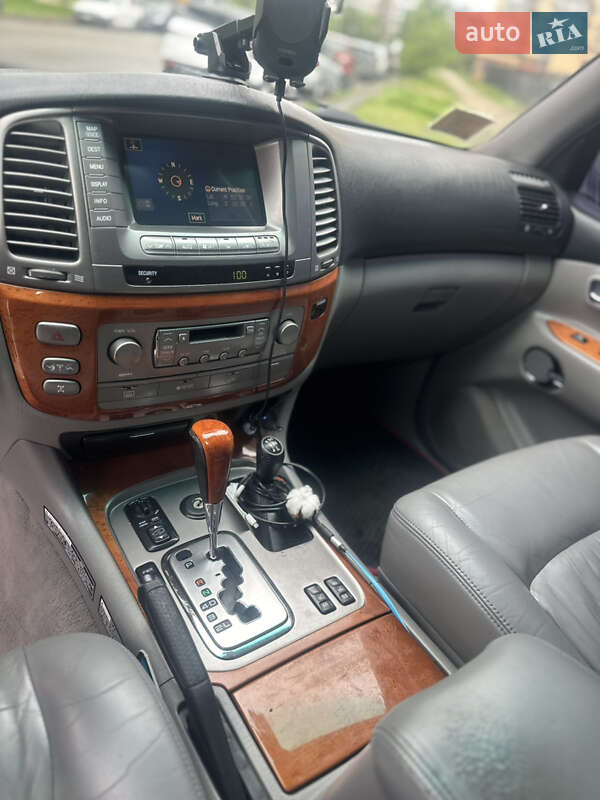 Позашляховик / Кросовер Lexus LX 2007 в Києві