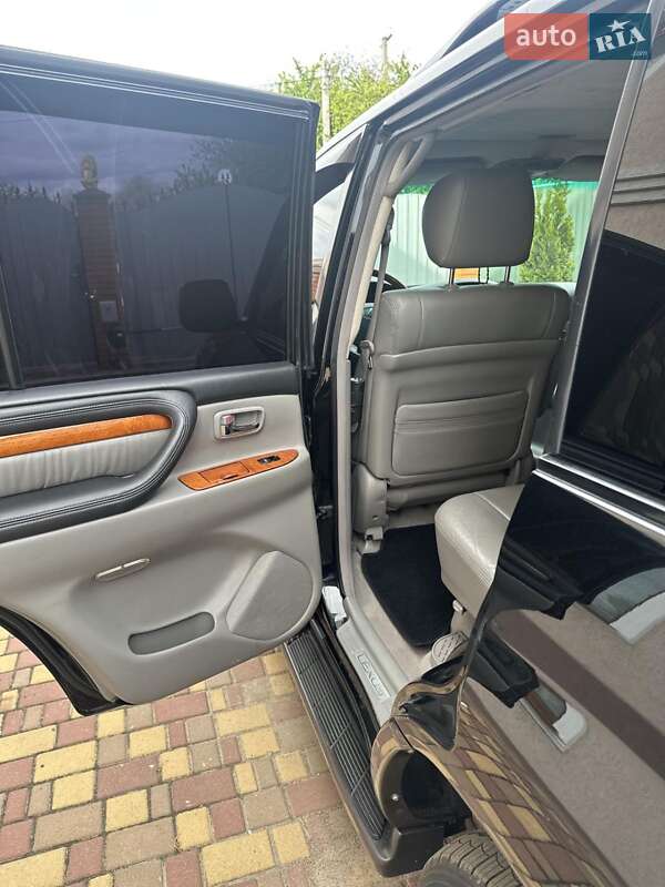Позашляховик / Кросовер Lexus LX 2006 в Черкасах