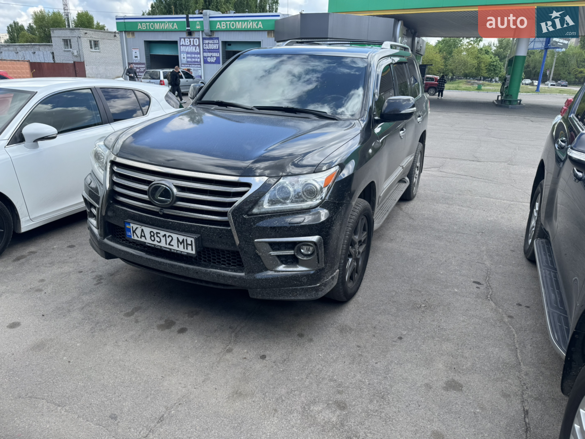 2011 Lexus LX - мініатюра 4