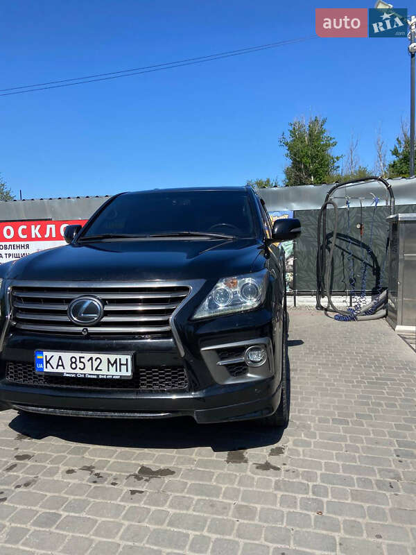 Позашляховик / Кросовер Lexus LX 2011 в Києві