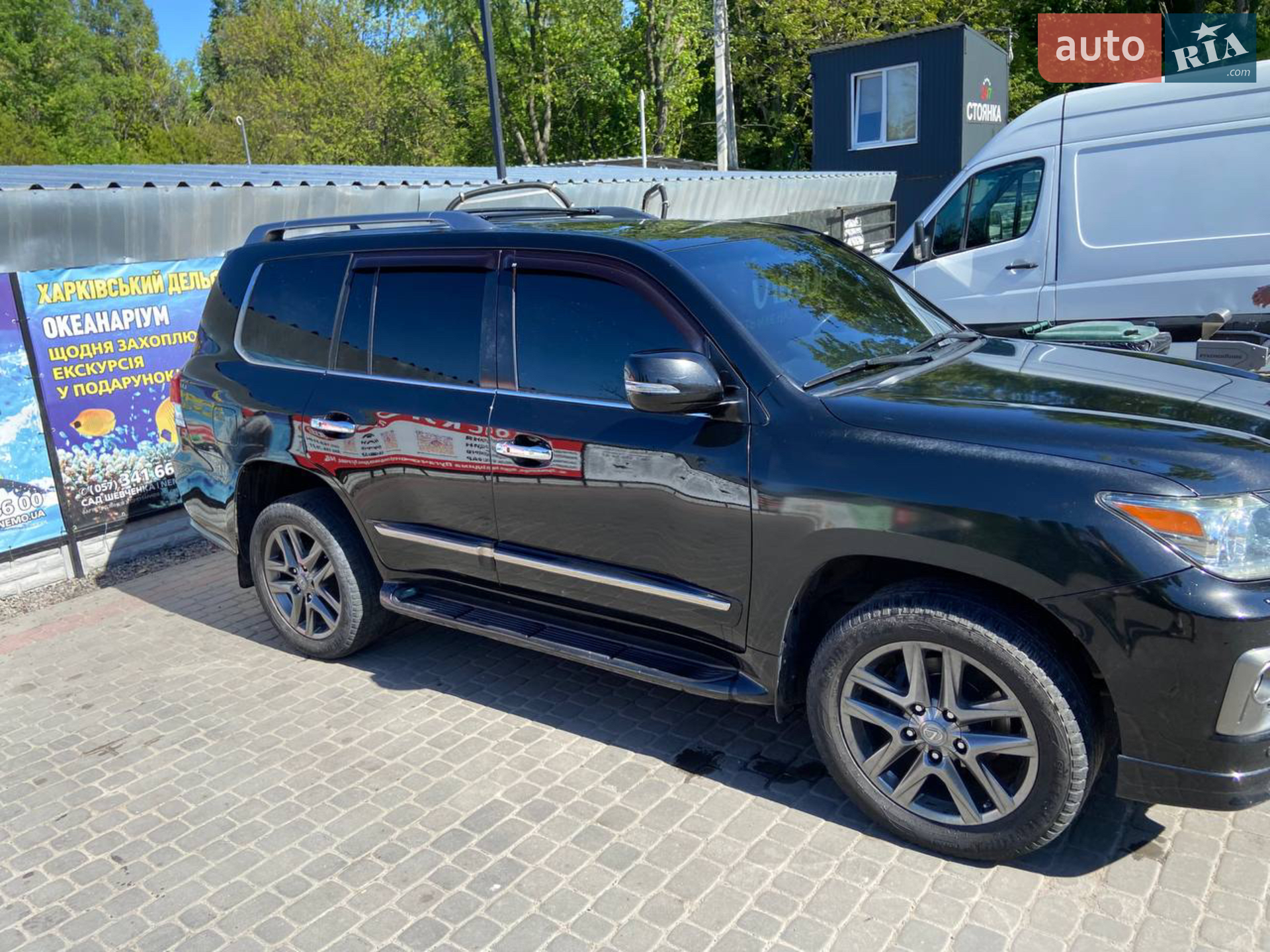2011 Lexus LX - мініатюра 14