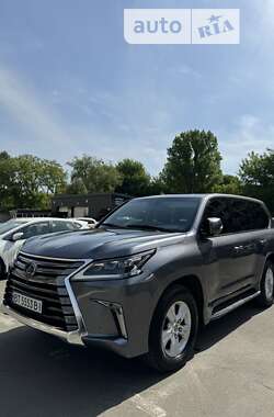 Позашляховик / Кросовер Lexus LX 2016 в Києві