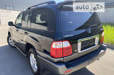 Внедорожник / Кроссовер Lexus LX 2004 в Киеве