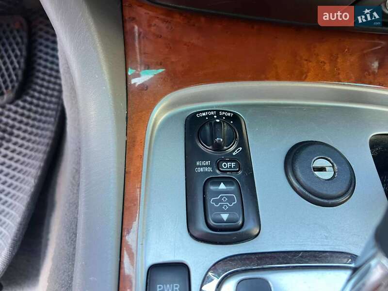 Позашляховик / Кросовер Lexus LX 2004 в Львові
