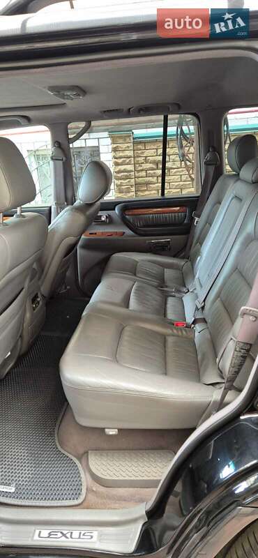 Внедорожник / Кроссовер Lexus LX 2007 в Днепре
