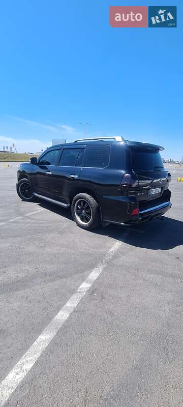 Позашляховик / Кросовер Lexus LX 2008 в Львові