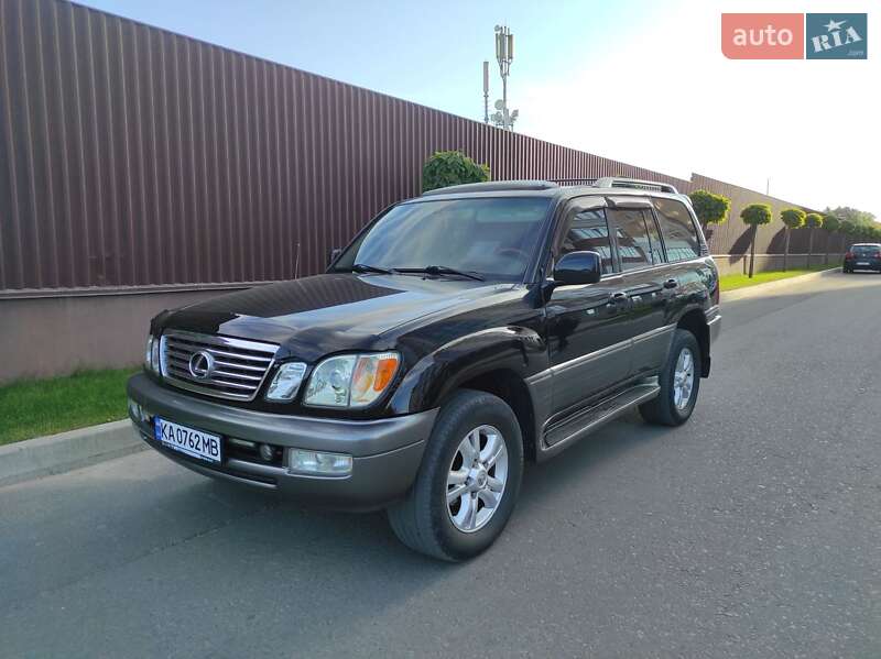 Внедорожник / Кроссовер Lexus LX 2003 в Умани