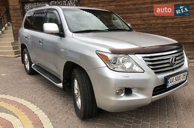 Внедорожник / Кроссовер Lexus LX 2011 в 