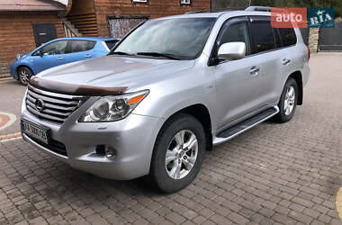 Внедорожник / Кроссовер Lexus LX 2011 в 