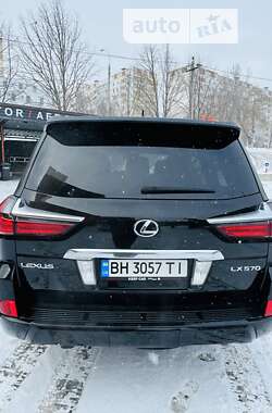 Позашляховик / Кросовер Lexus LX 2016 в Одесі
