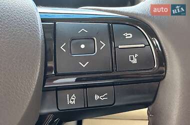 Внедорожник / Кроссовер Lexus LX 2013 в 