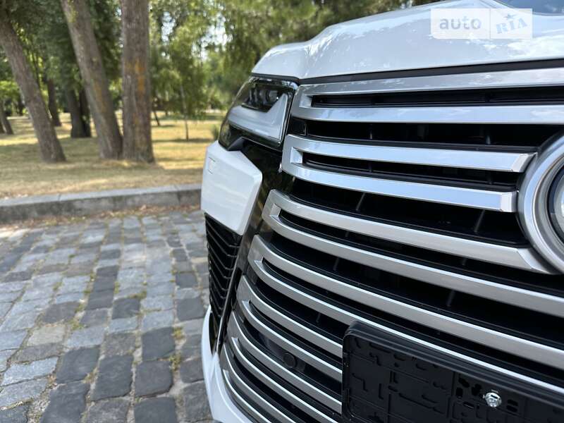 Позашляховик / Кросовер Lexus LX 2022 в Києві