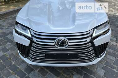Внедорожник / Кроссовер Lexus LX 2022 в 