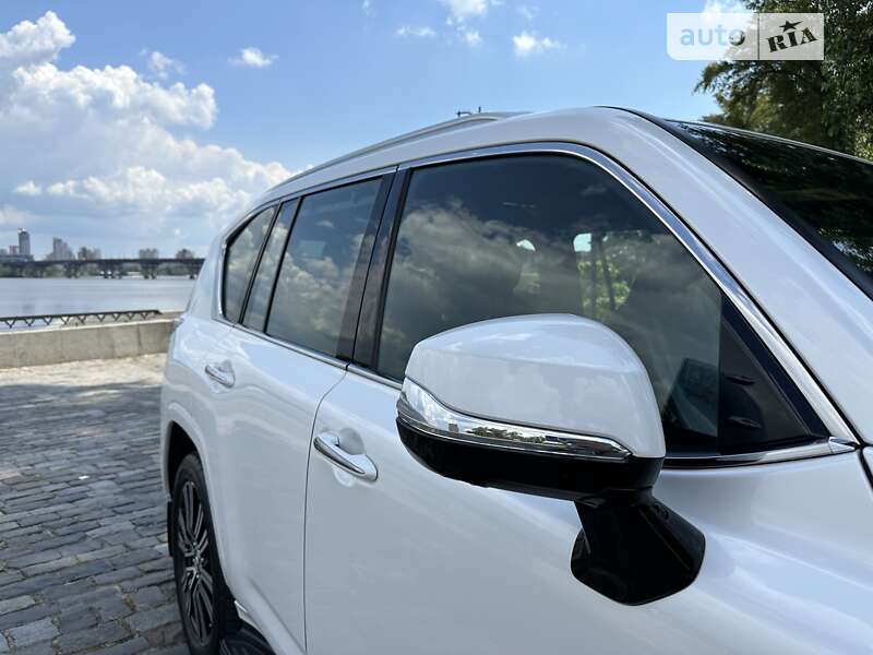 Позашляховик / Кросовер Lexus LX 2022 в Києві