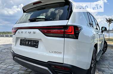 Внедорожник / Кроссовер Lexus LX 2022 в 