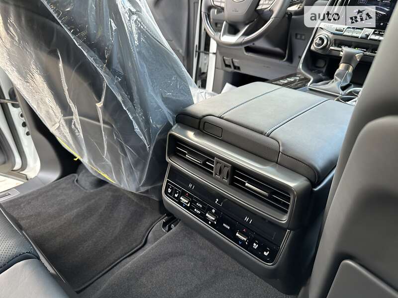 Позашляховик / Кросовер Lexus LX 2022 в Києві