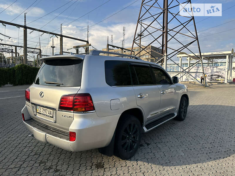 Позашляховик / Кросовер Lexus LX 2008 в Чернівцях